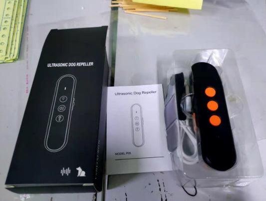 KFX-6912573 Ultrasonic Handheld Dog Bark Control Device - Rechargeable, Black/Sapphire Blue