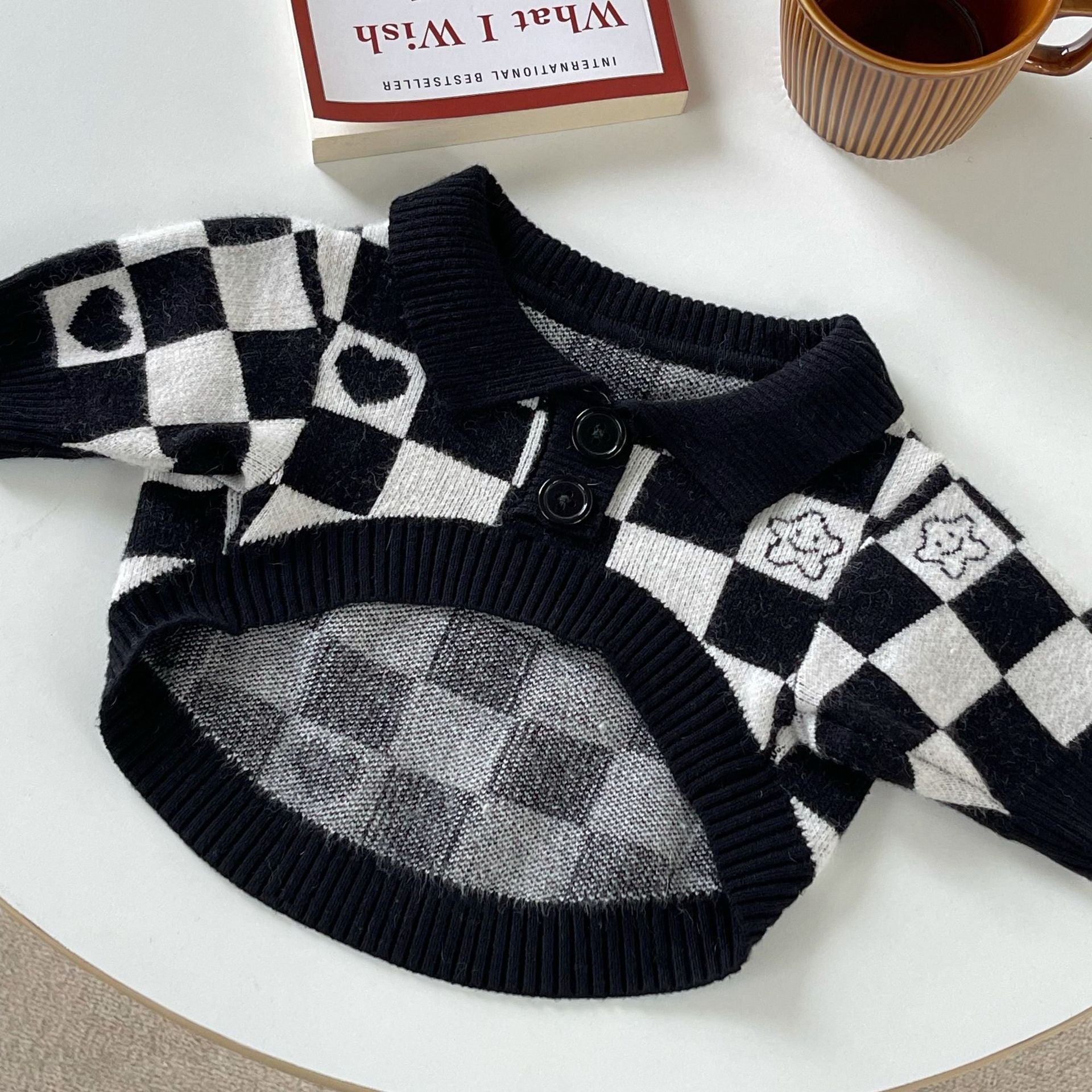 KFX-1253949 Schnauzer Kitten Winter Sweater in Fashionable Black Wool with Grid Design