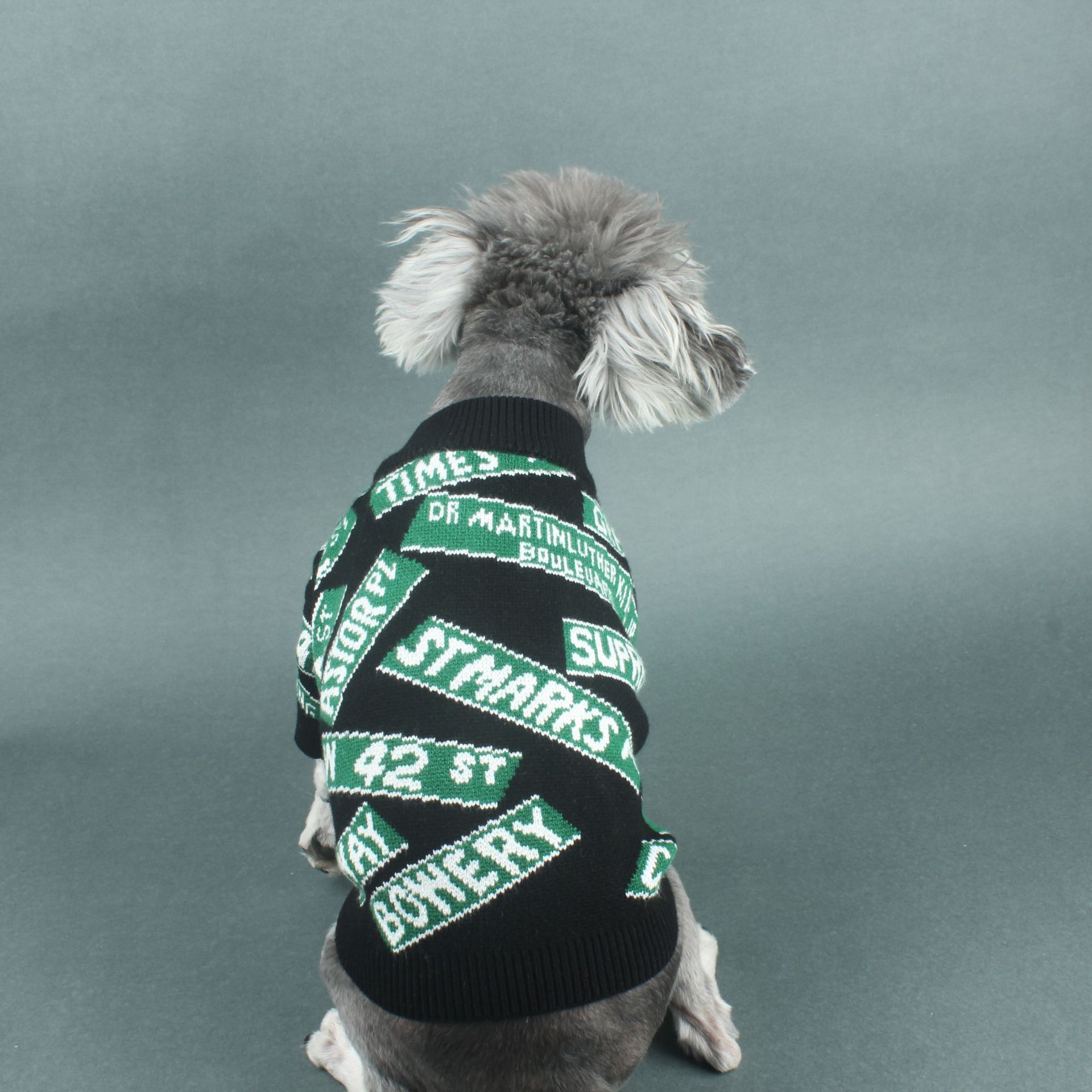 KFX-1942077 Stylish Wool Sweater for Dogs and Cats with Trendy Street Slogan Design