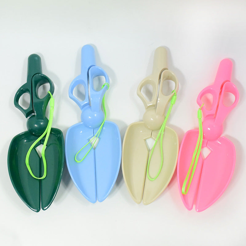KFX-2196285 Dog Poop Clipping Tool with Handle - Hygienic Scissors Style Scoop in Blue, Green, Gray, and Pink