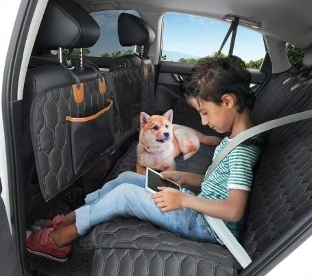 KFX-2577213 Three-in-One Travel Car Mat for Cats and Dogs - Machine Washable Black Cushion