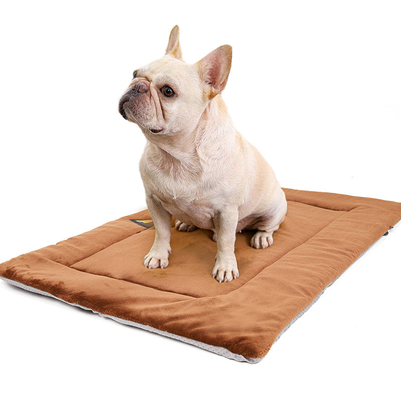 KFX-3158333 Self-Heating Pet Sleeping Pad - Soft Fleece Rug Blanket for Cats and Dogs, Waterproof and Machine Washable
