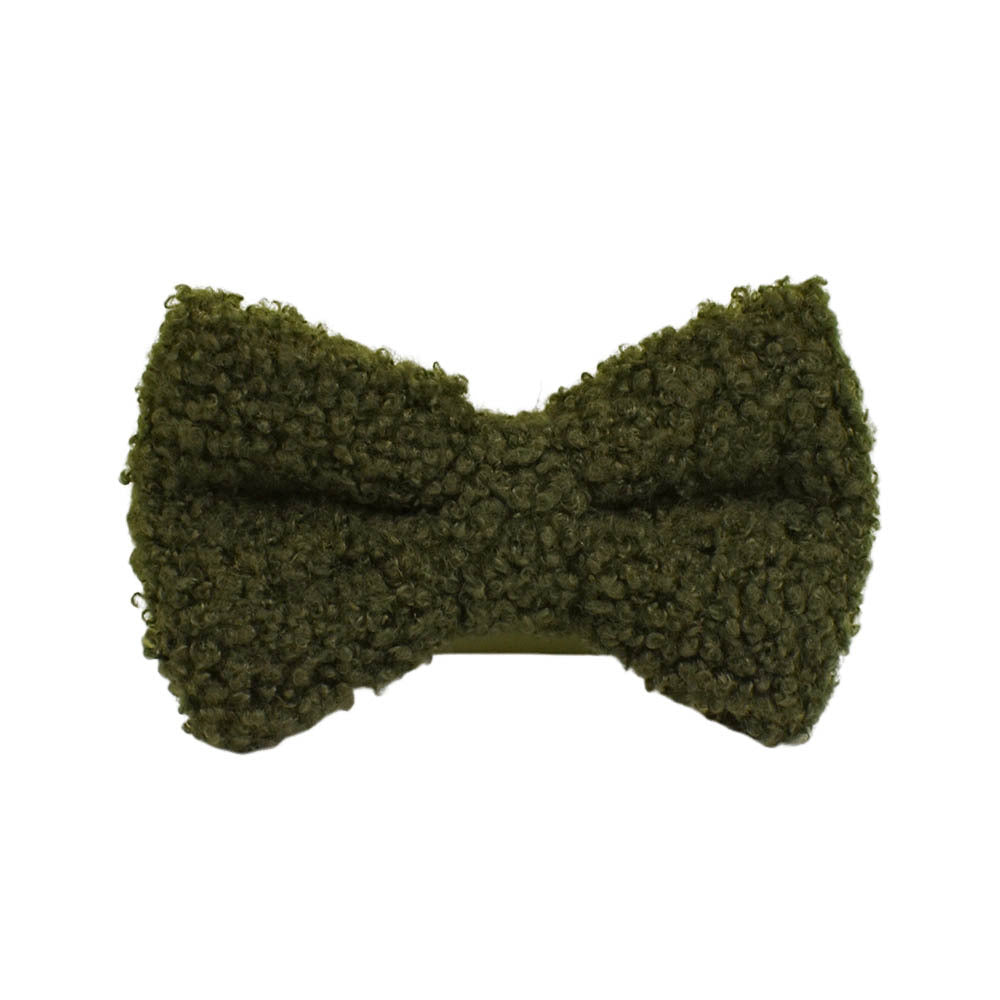 KFX-4239805 Army Green Velvet Four-Piece Pet Collar Set with Leash, Bow, and Vest