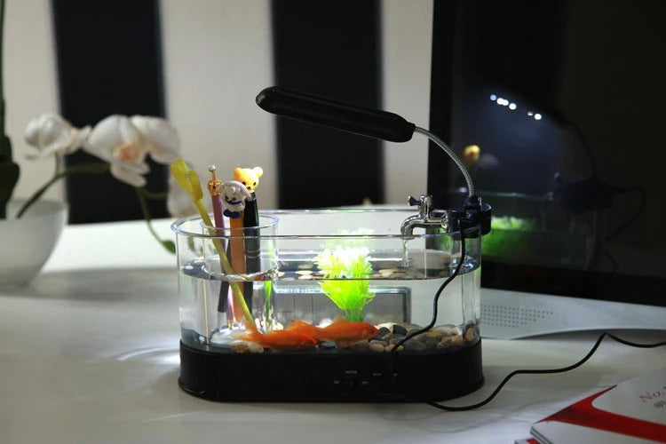 KFX-4395197 Mini USB Desktop Aquarium with Time, Date, Week, Temperature, and Alarm Features, Black Pen Holder