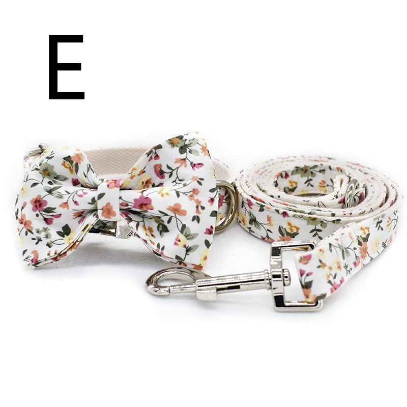 KFX-5779901 White Flower Pattern Cotton Pet Collar and Leash Set with Metal Buckle