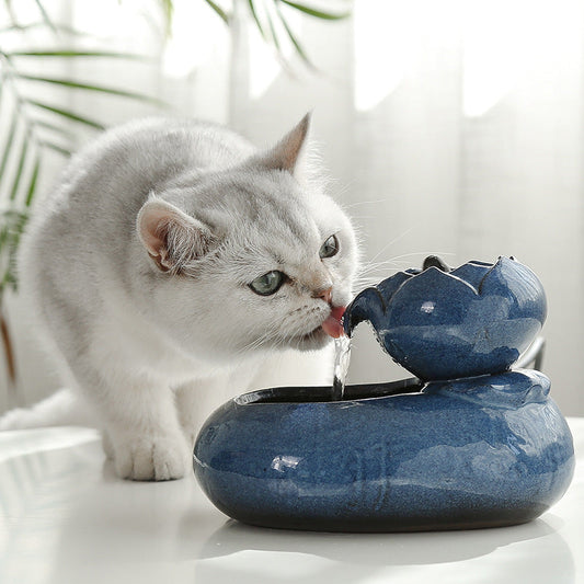 KFX-6527677 Automatic Cat Feeder and Water Dispenser - 19x10.5x20 cm Resin Design