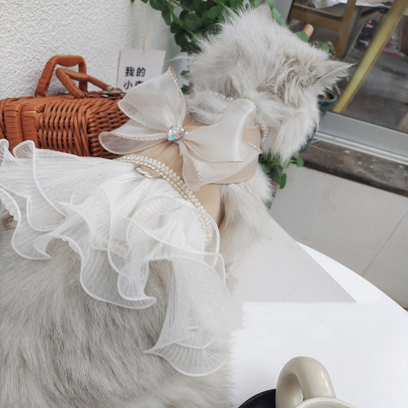 KFX-7105725 Gentle Cream Cat Dog Vest with Classic Houndstooth Skirt and Leash