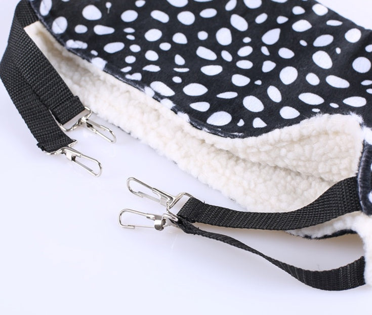 KFX-7304125 Cozy Double-Sided Cat Hammock with Cool-Sensing Fabric for Winter Use