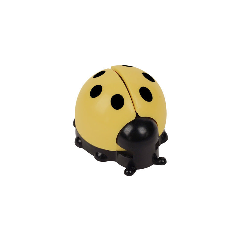 KFX-8207165 Ladybird Catnip Ball Toy for Pet Relaxation and Dental Care - Various Colors Available