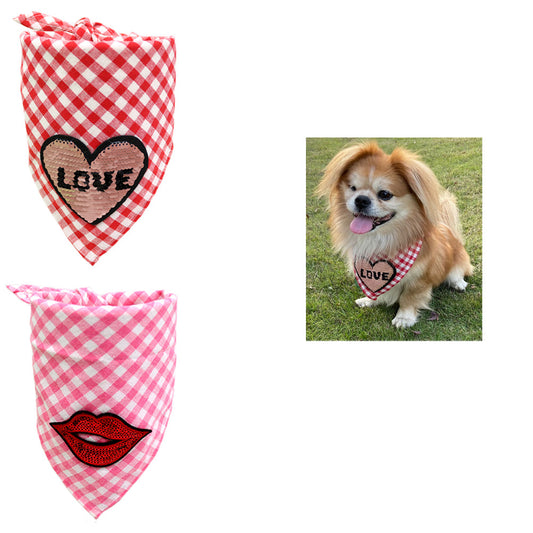 KFX-8214845 Pet Dog Valentine's Day Triangle Towel - 65x42 cm Cloth Saliva Towel for All Seasons