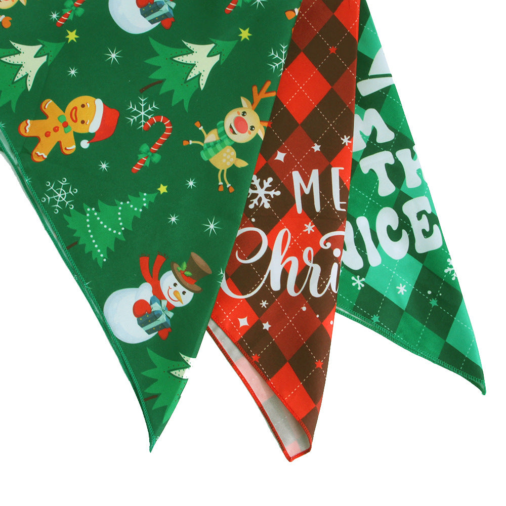 KFX-8640829 Festive Pet Triangular Scarf Towel in Snowman and Plaid Designs