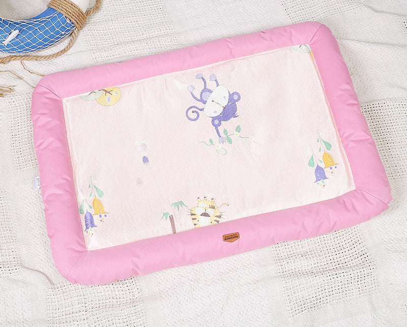 KFX-8904253 Cozy Pet Mat for Cats and Dogs - Soft Cloth, Available in Gray, Pink, and Blue