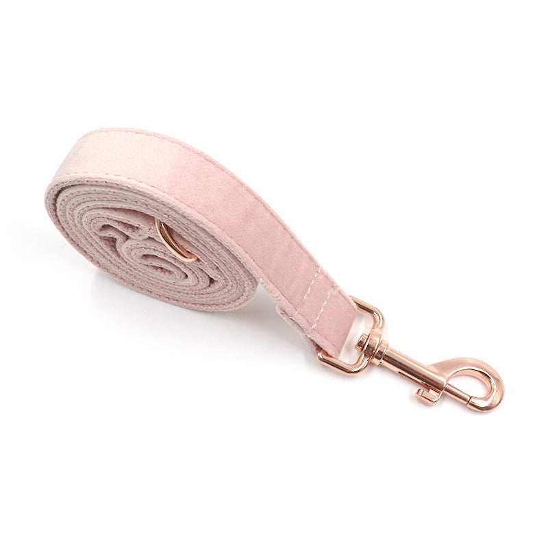 KFX-9843005 Velvet Rose Gold Dog Collar and Leash Set in Pink – Comfortable and Stylish for Pets